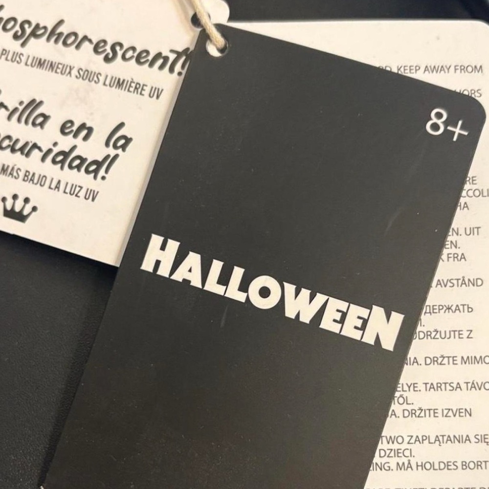 Loungefly Halloween Michael Myers Backpack - Picture 8 of 8